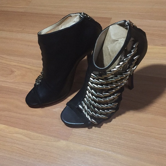 Sale🔥 Greymer Sexy 💋pumps /chain/leather - Picture 2 of 6